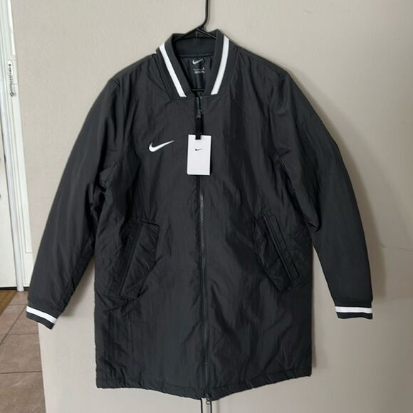 Nike Women’s Dugout Bench Jacket - Picture 3 of 16